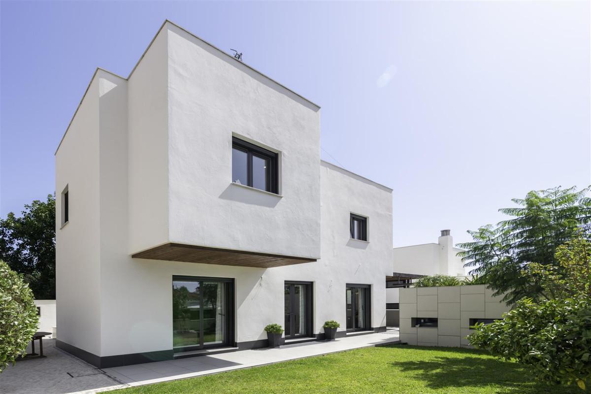 Villa Detached in Torremolinos