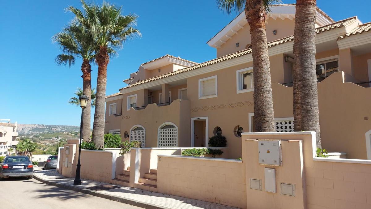 Townhouse Terraced in La Duquesa