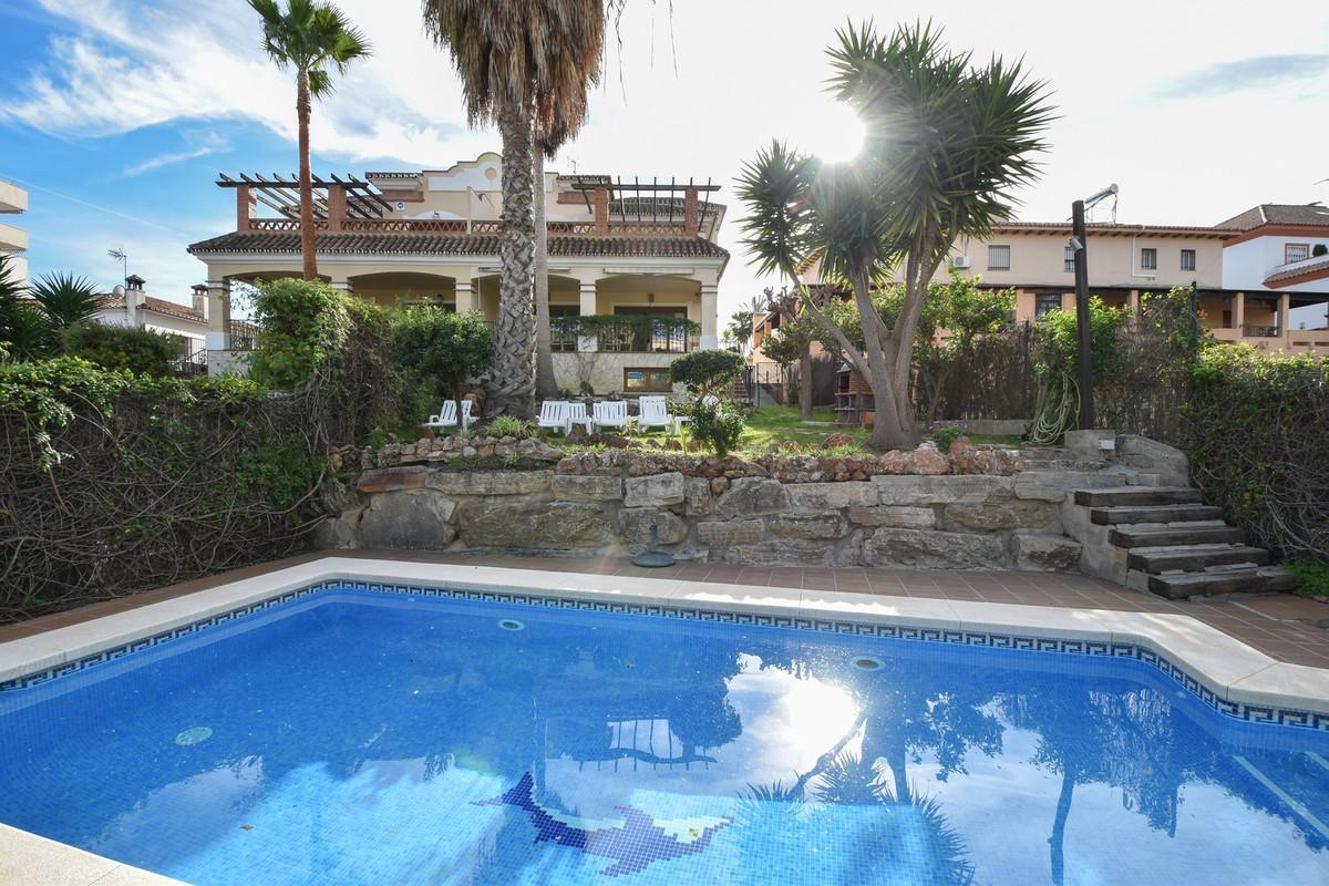 Villa Semi Detached in Marbella