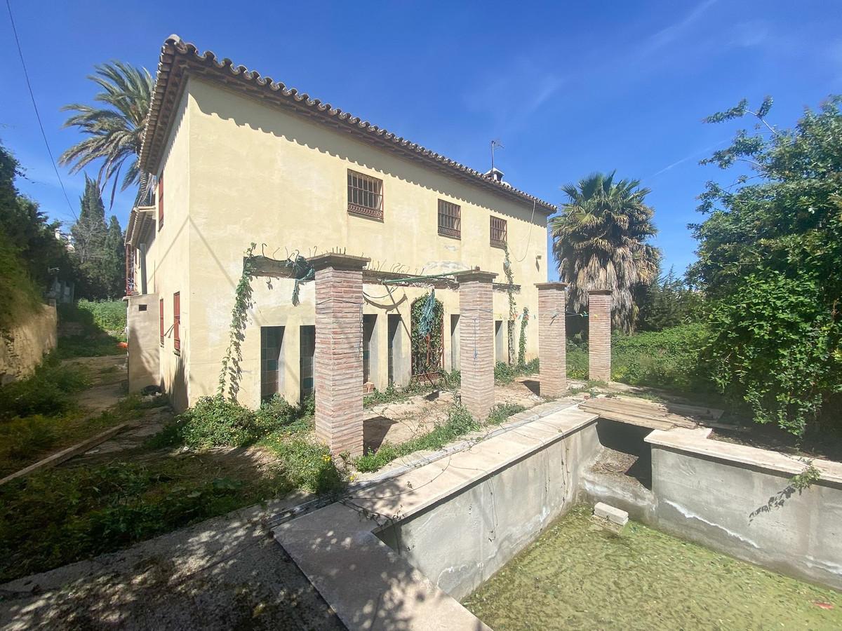 Villa Detached in Nueva Andalucía