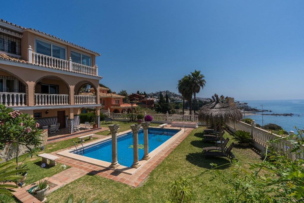 Villa Detached in Benalmadena Costa
