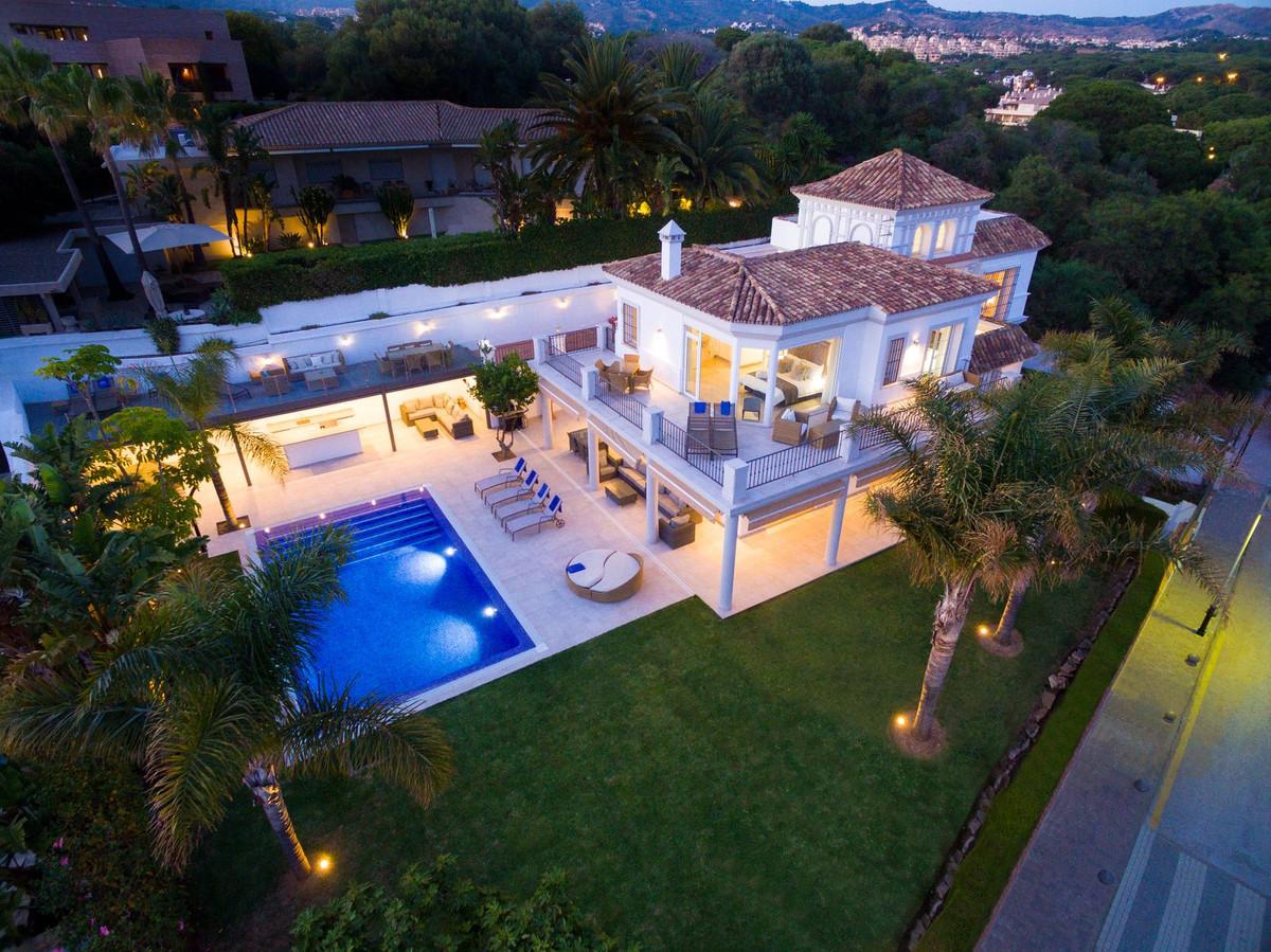 Villa Detached in Elviria
