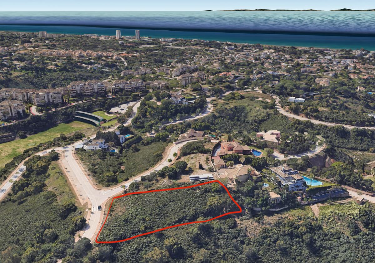 Plot Land in Elviria