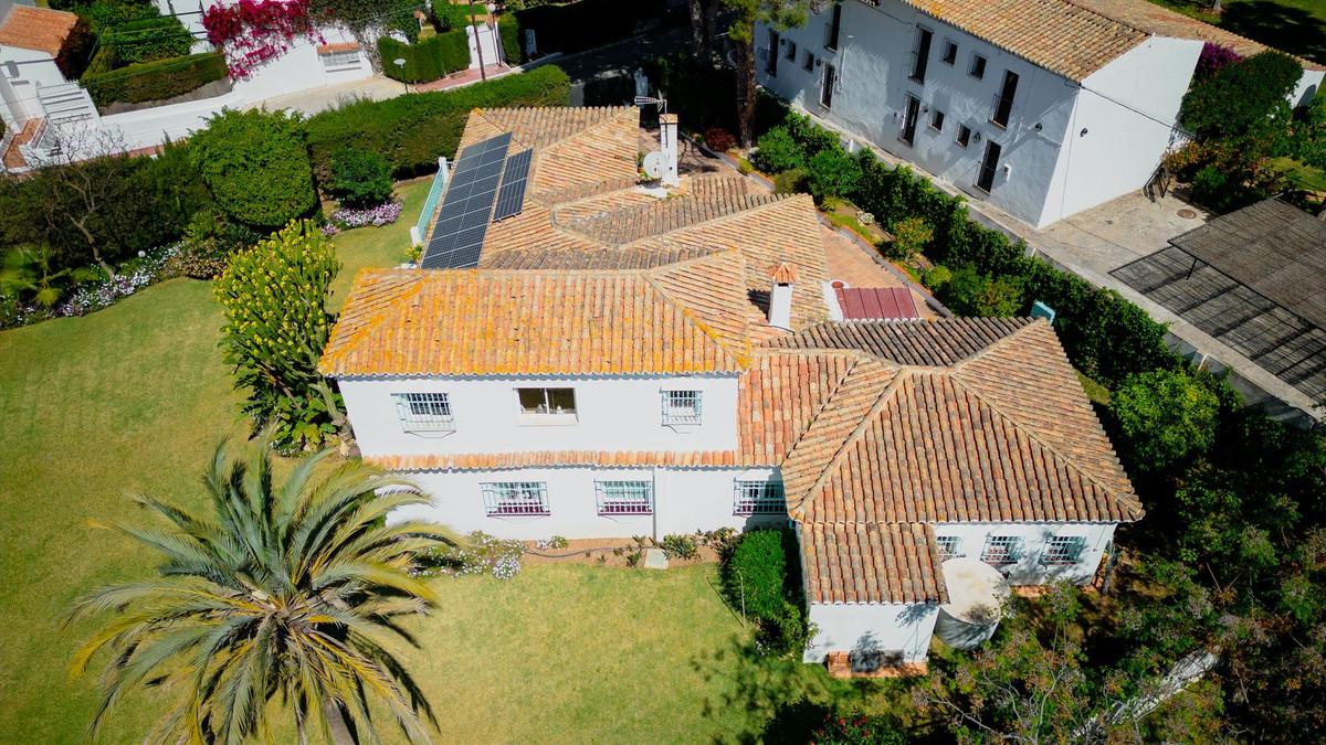 Villa Detached in Artola