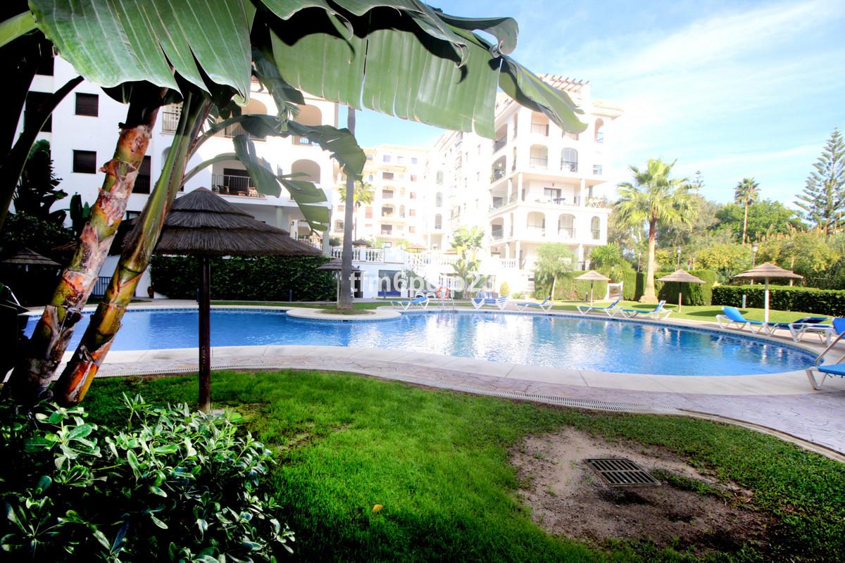 Apartment Ground Floor in La Duquesa