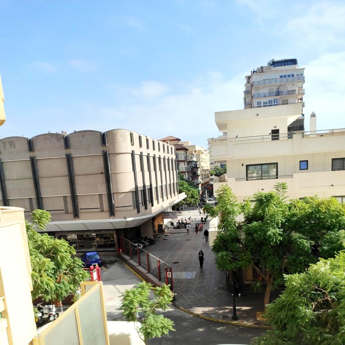 Apartment Middle Floor in Fuengirola