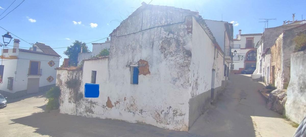 Villa Semi Detached in Gaucín