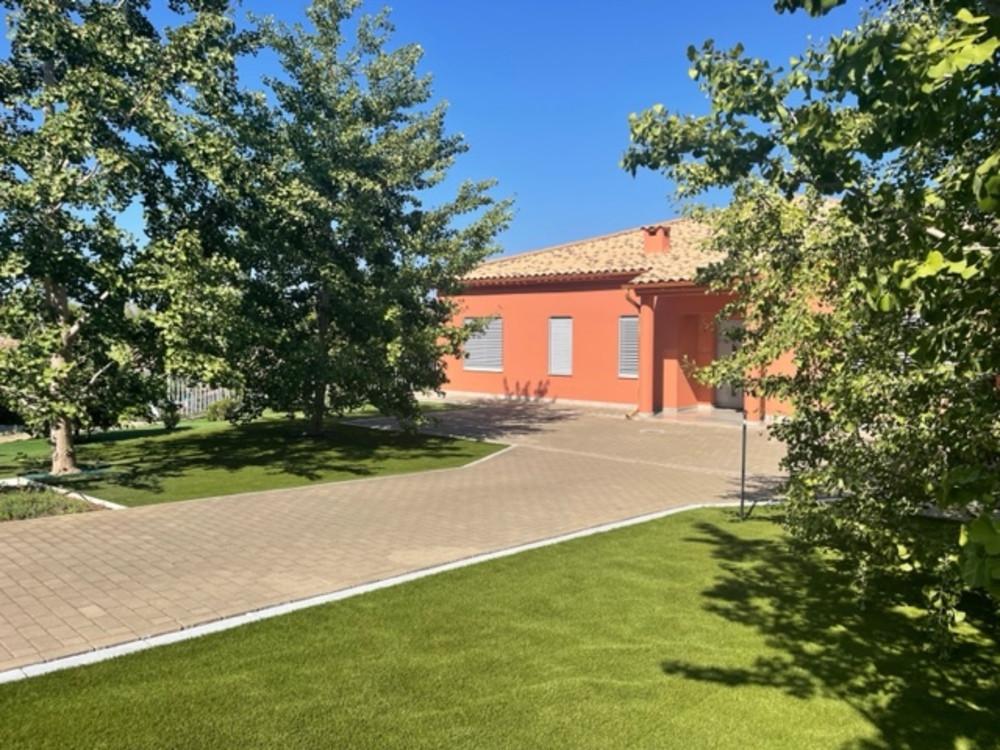 Villa Detached in El Paraiso