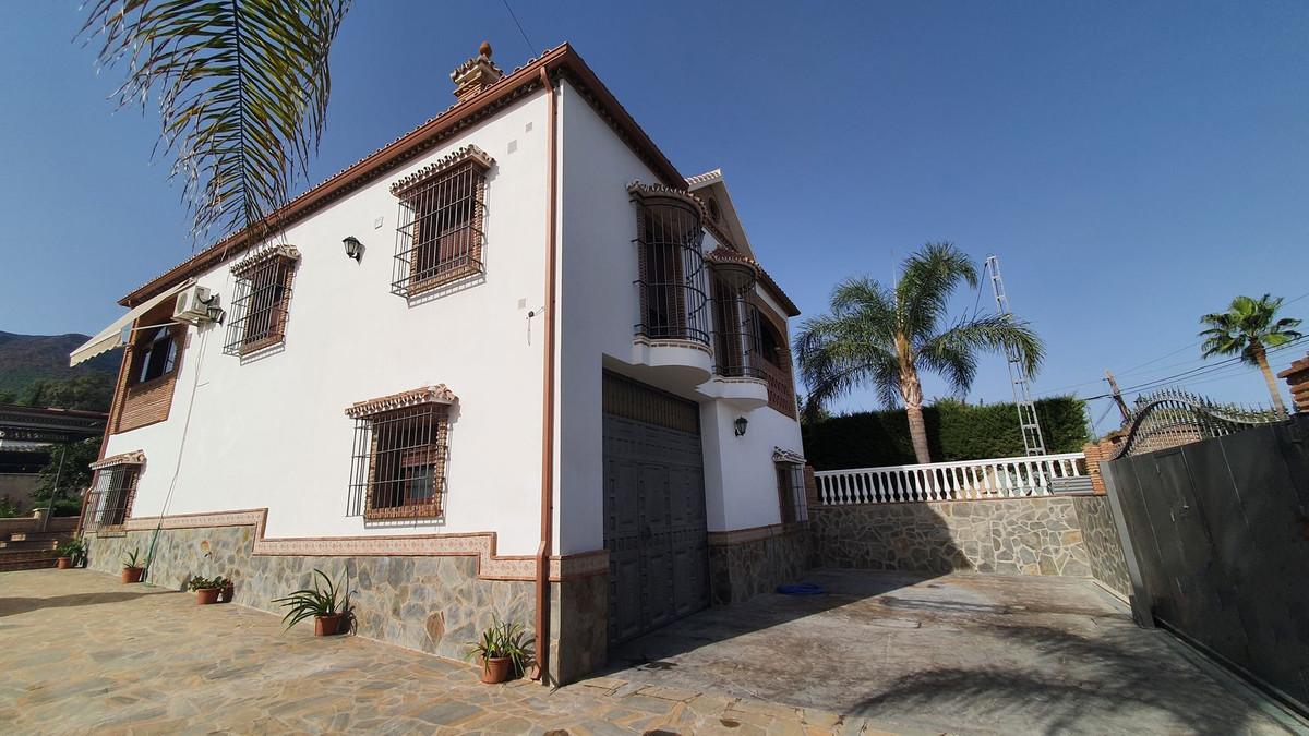 Villa Detached in Alhaurín el Grande