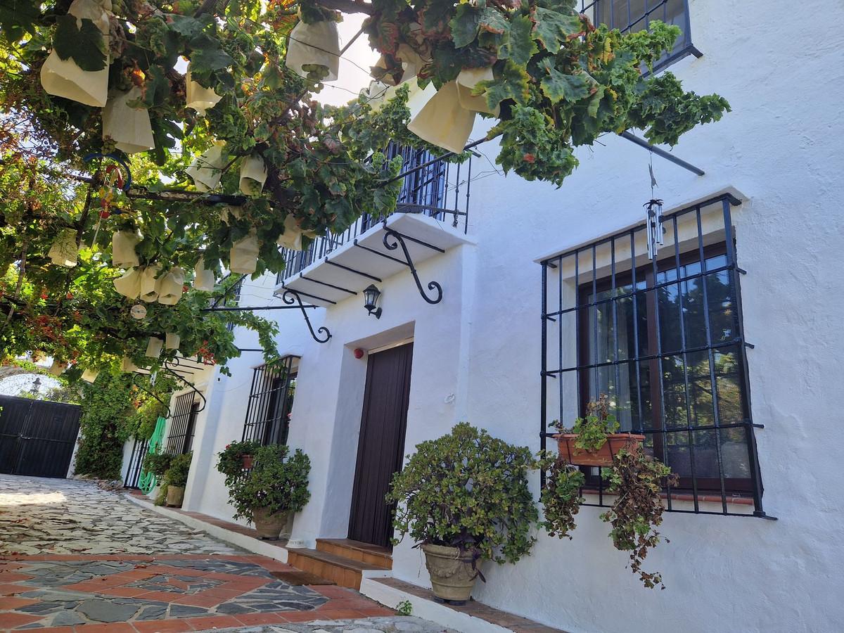 Villa Detached in Alhaurín el Grande