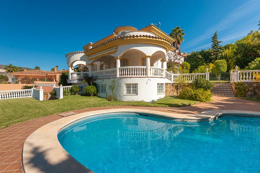 Villa Detached in Benalmadena