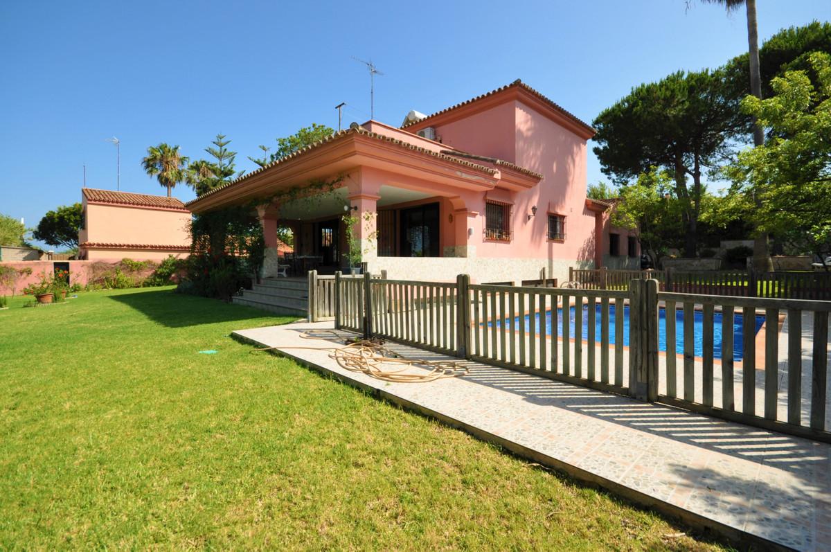 Villa Detached in Casares Playa