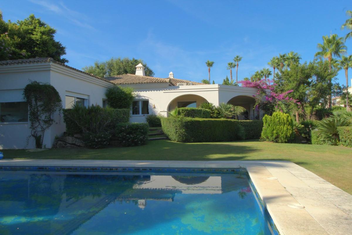 Villa Detached in Sotogrande Alto