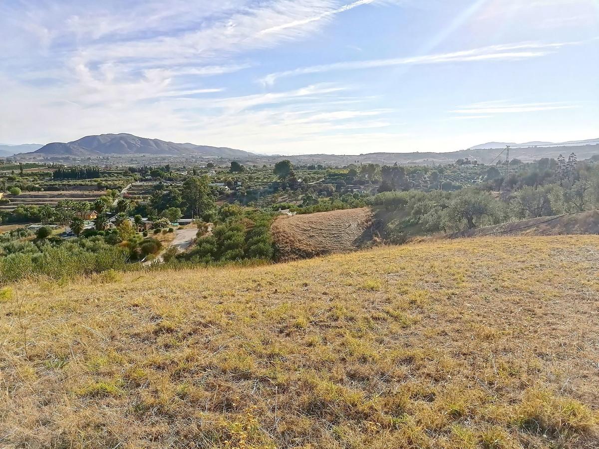 Plot Land in Alhaurín el Grande