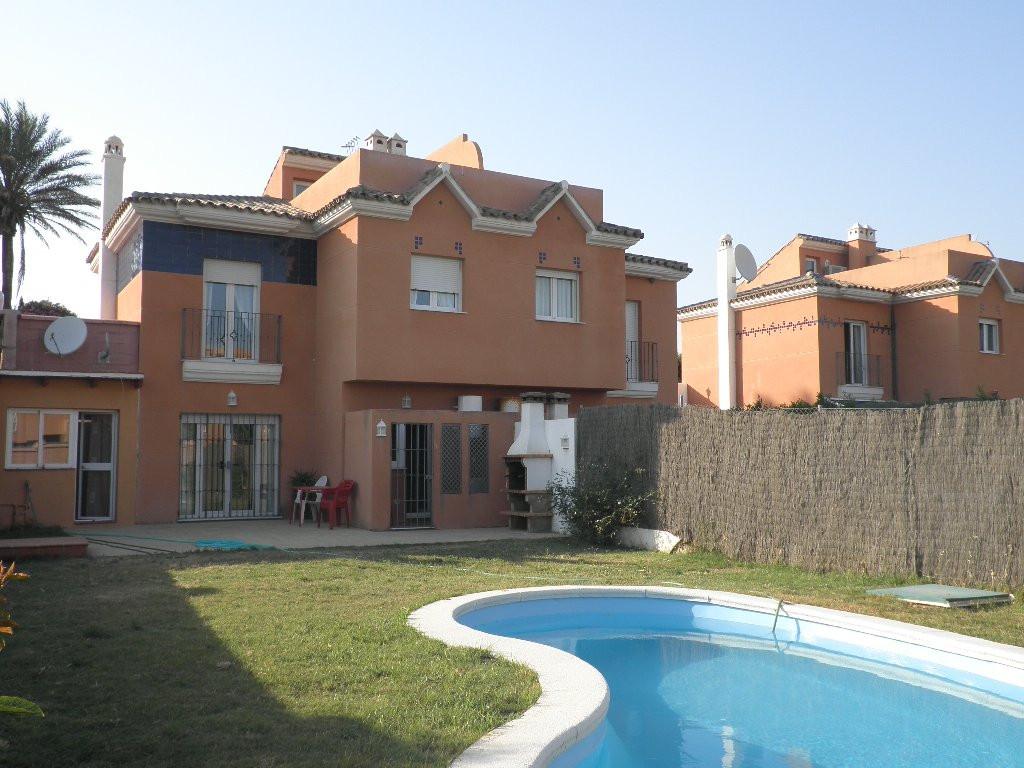 Townhouse Semi Detached in Estepona