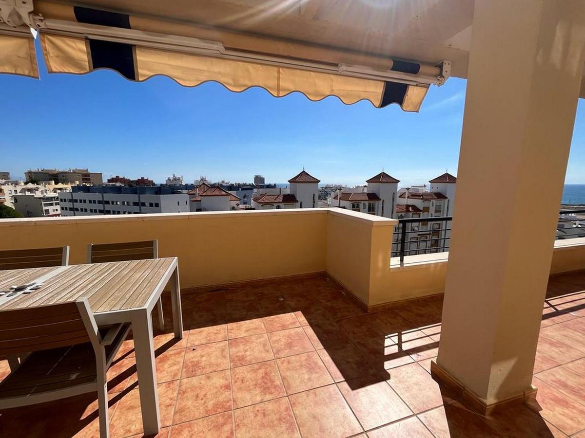 Apartment Penthouse in Estepona