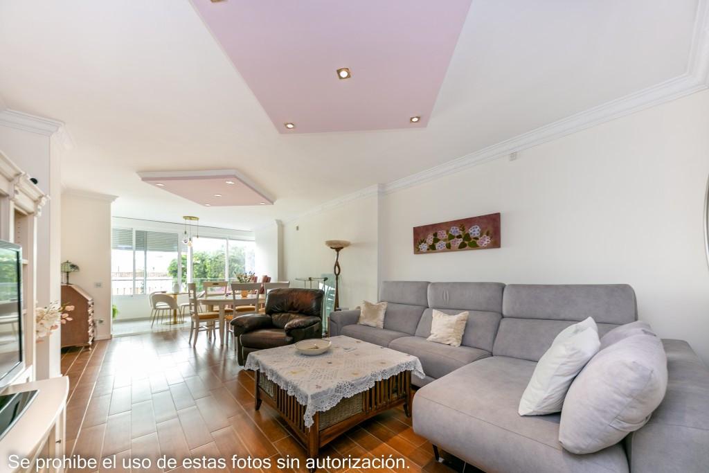 Apartment Middle Floor in Mijas Costa