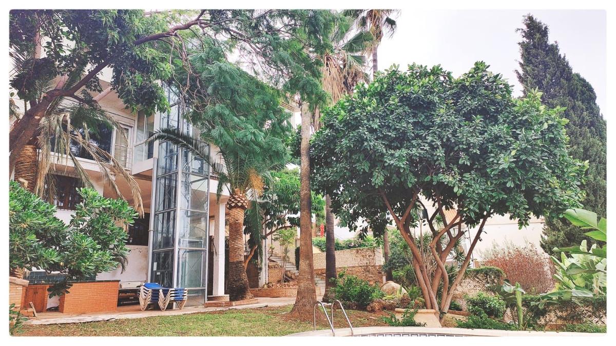 Villa Detached in El Candado