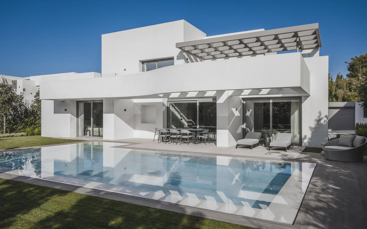 Villa Detached in Marbella