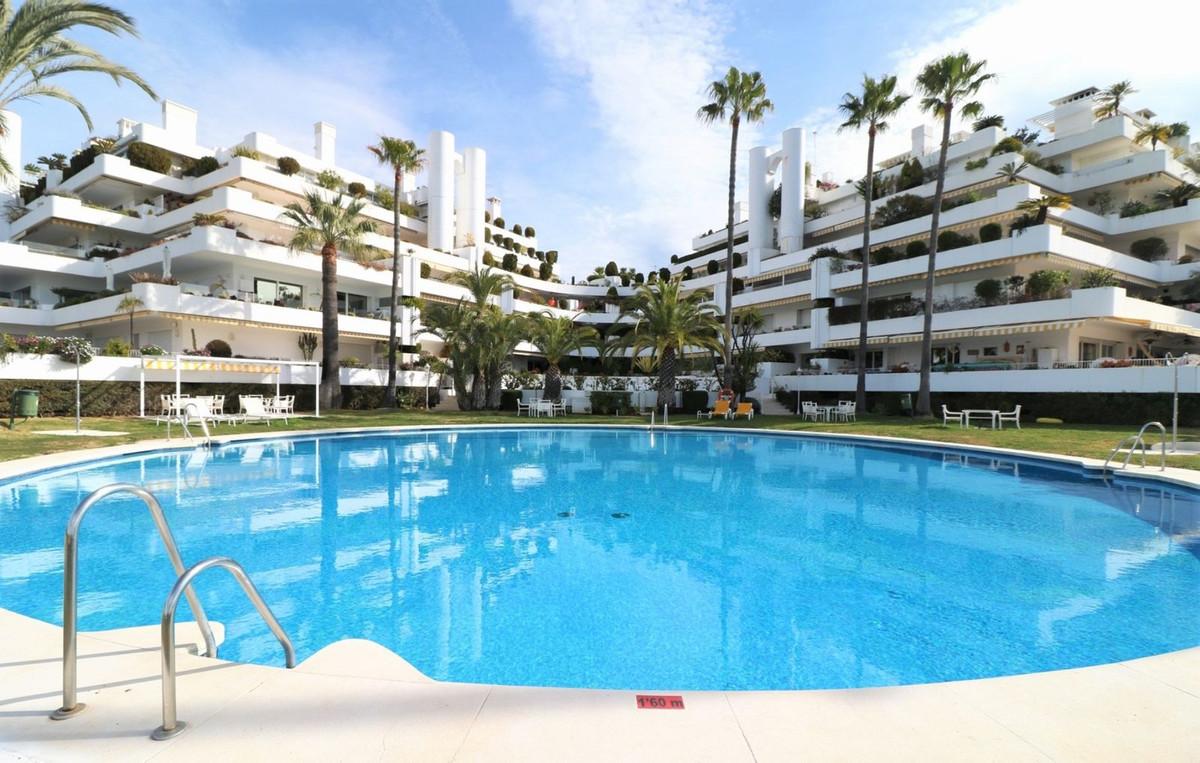 Apartment Middle Floor in Marbella