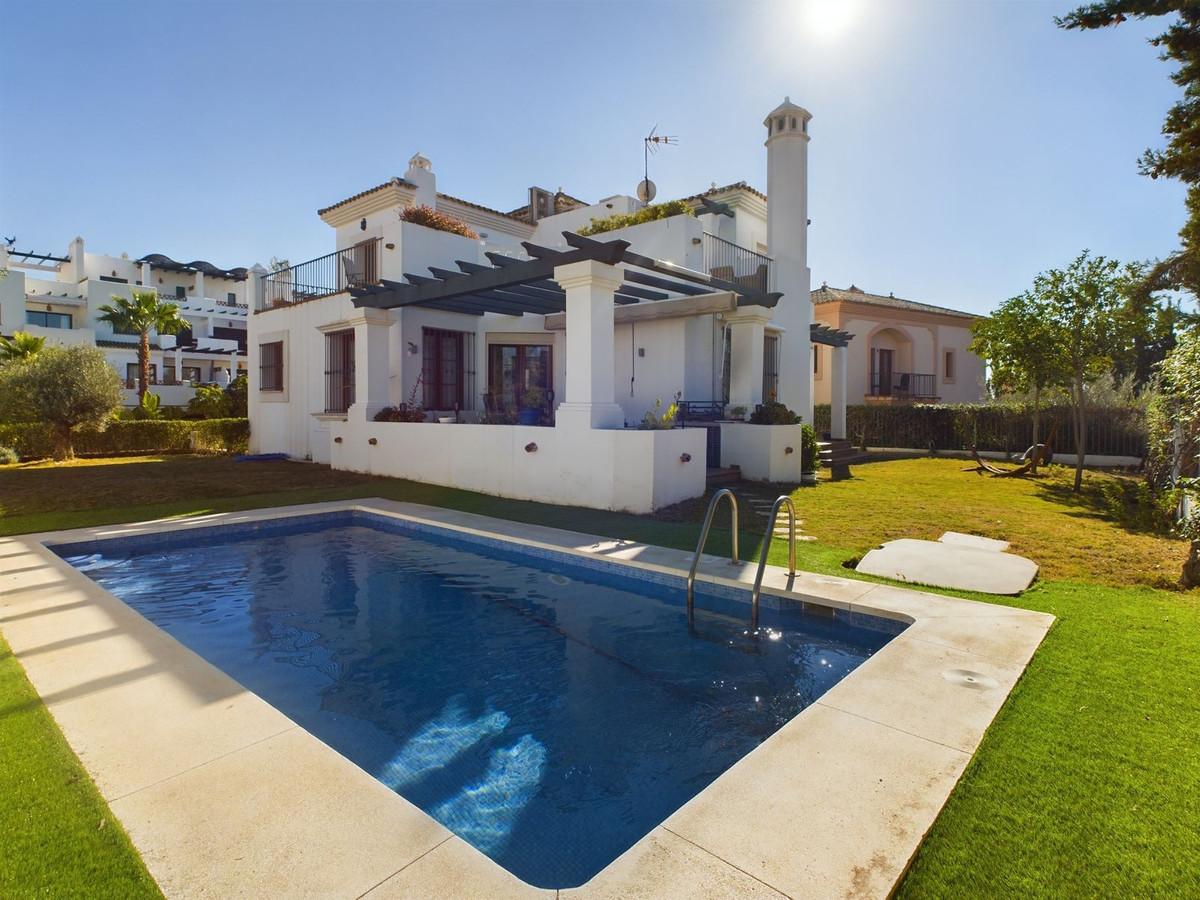 Villa Detached in Estepona