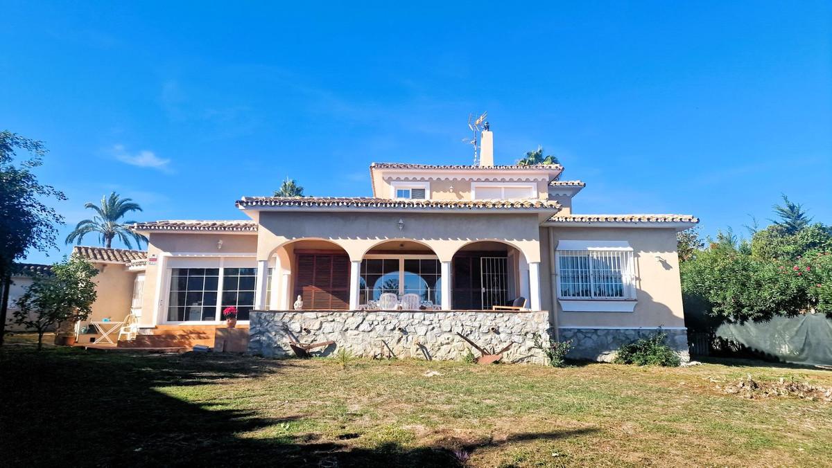 Villa Detached in San Pedro de Alcántara