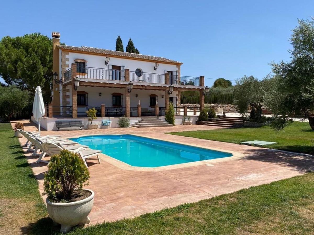 Villa Detached in Ronda