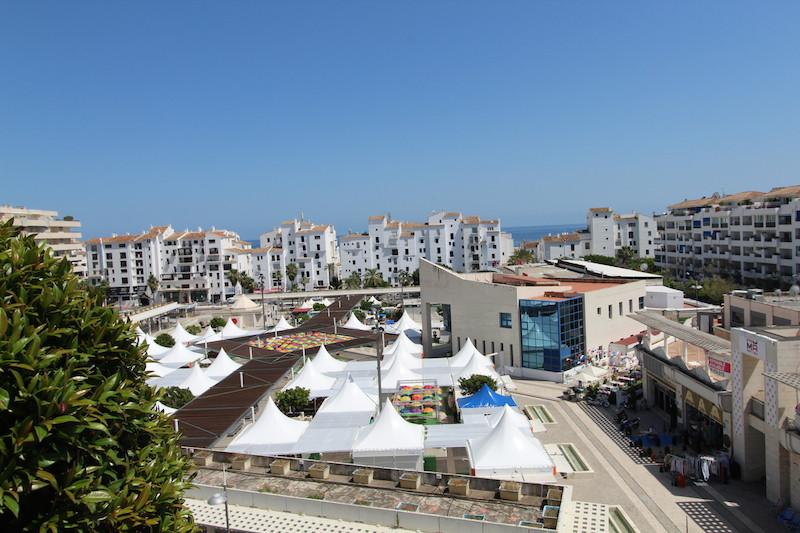 Apartment Penthouse in Puerto Banús