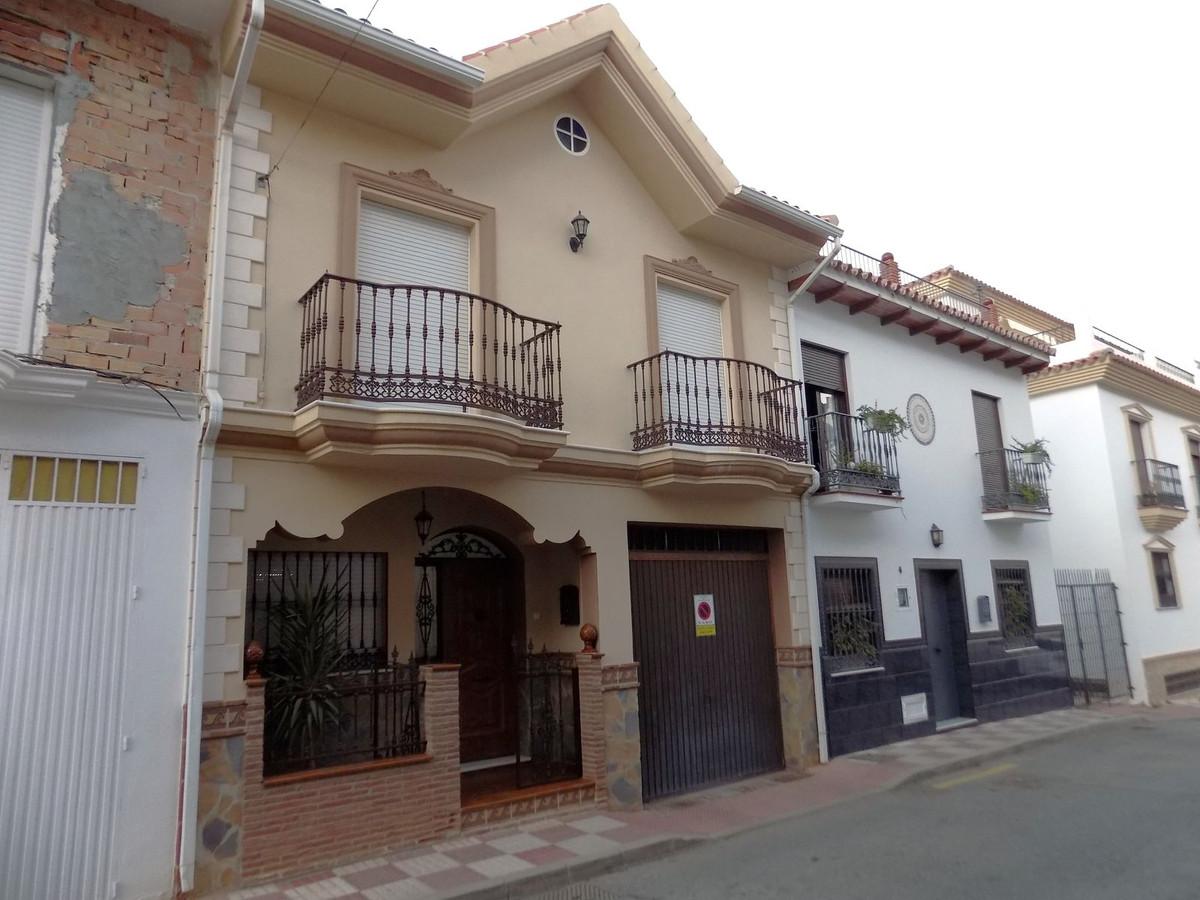 Townhouse Terraced in Alhaurín el Grande