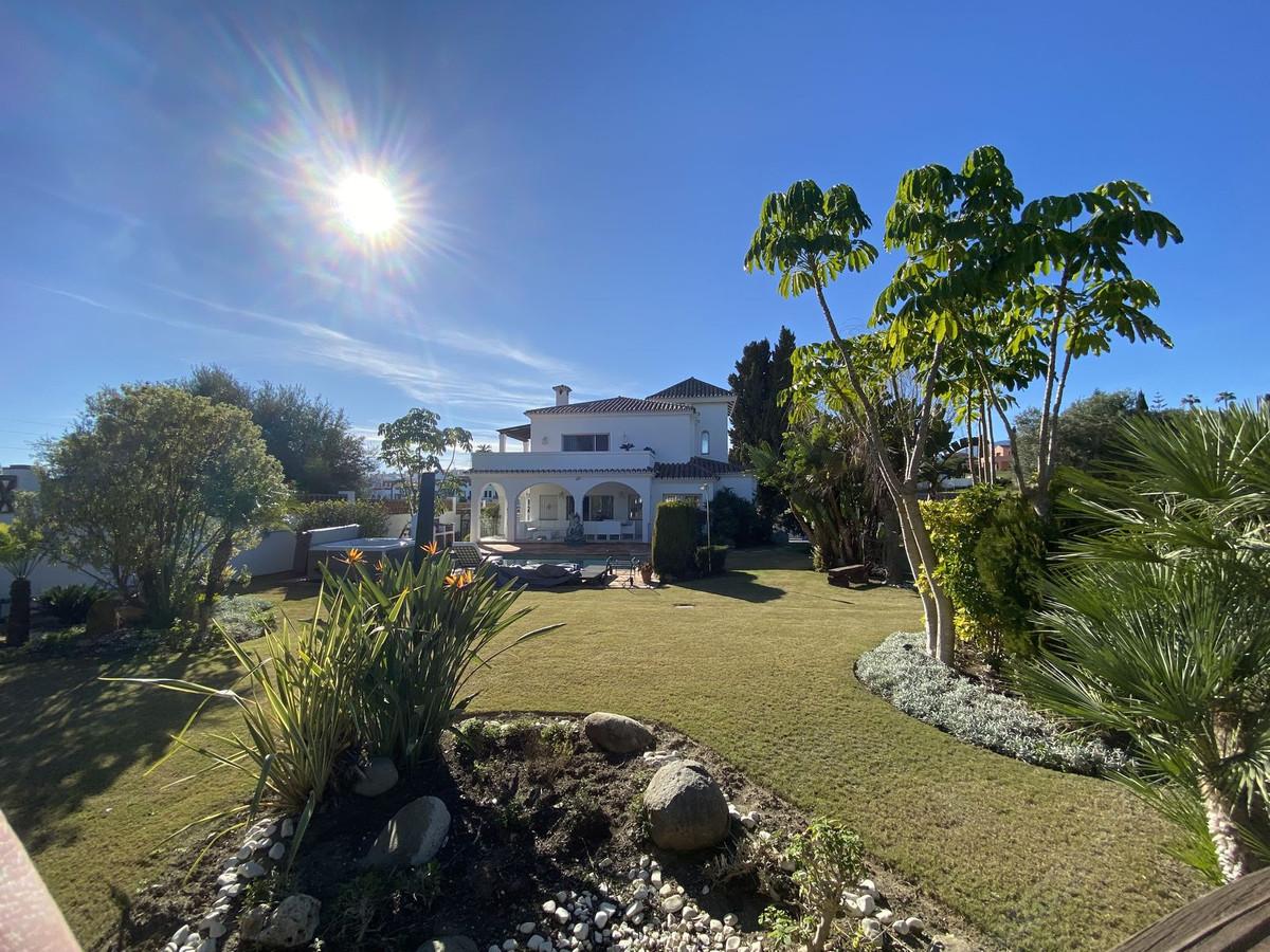 Villa Detached in Bel Air