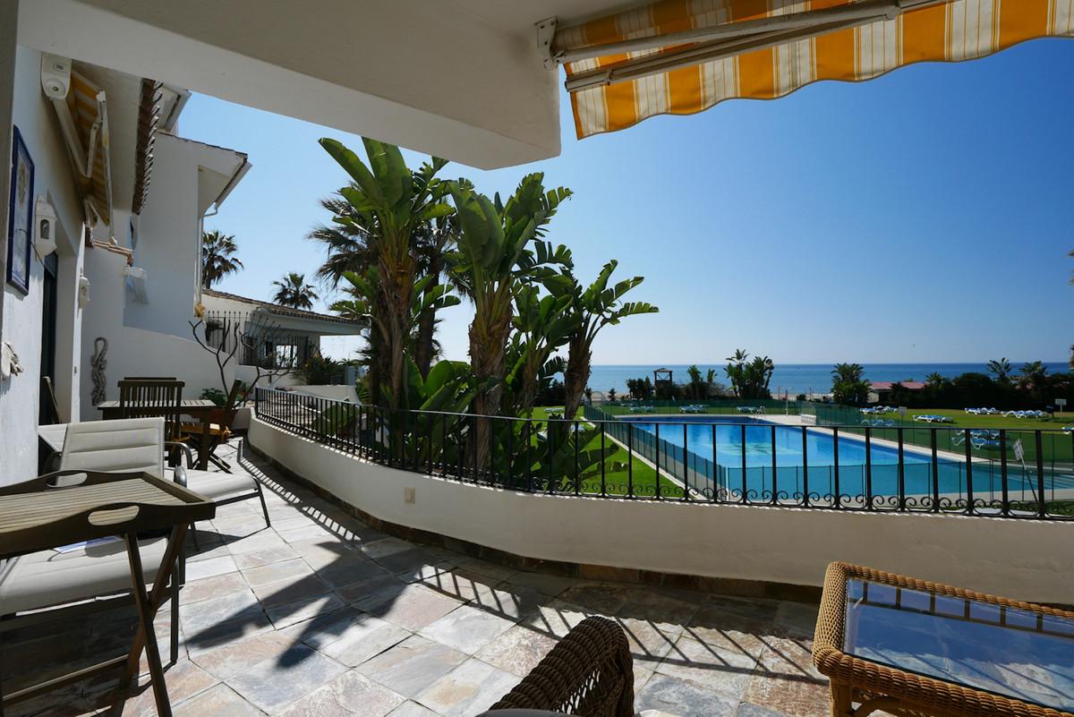 Apartment Middle Floor in Puerto de Cabopino