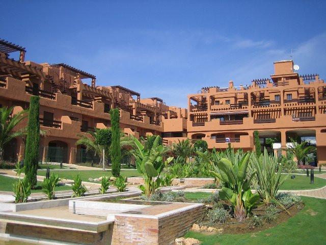 Apartment Middle Floor in Estepona