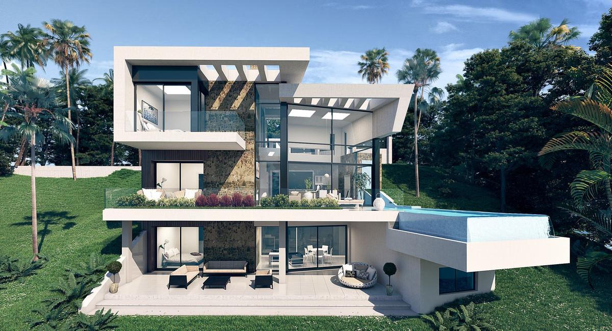Villa Detached in Estepona