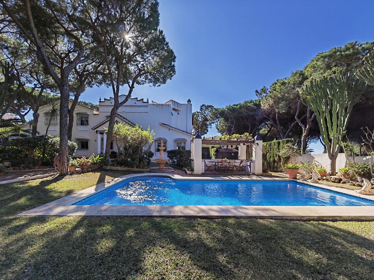 Villa Detached in Marbesa