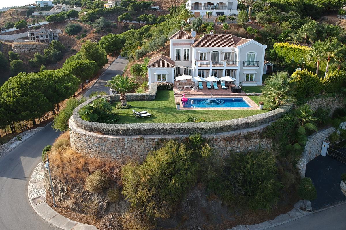 Villa Detached in Valtocado
