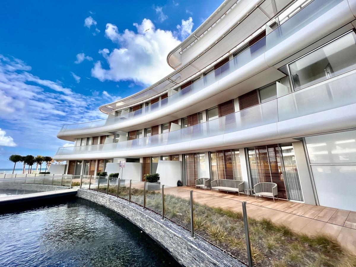 Apartment Middle Floor in Estepona