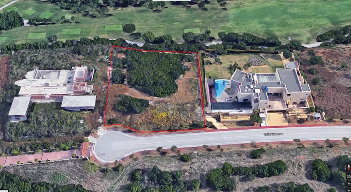 Plot Residential in Sotogrande Alto