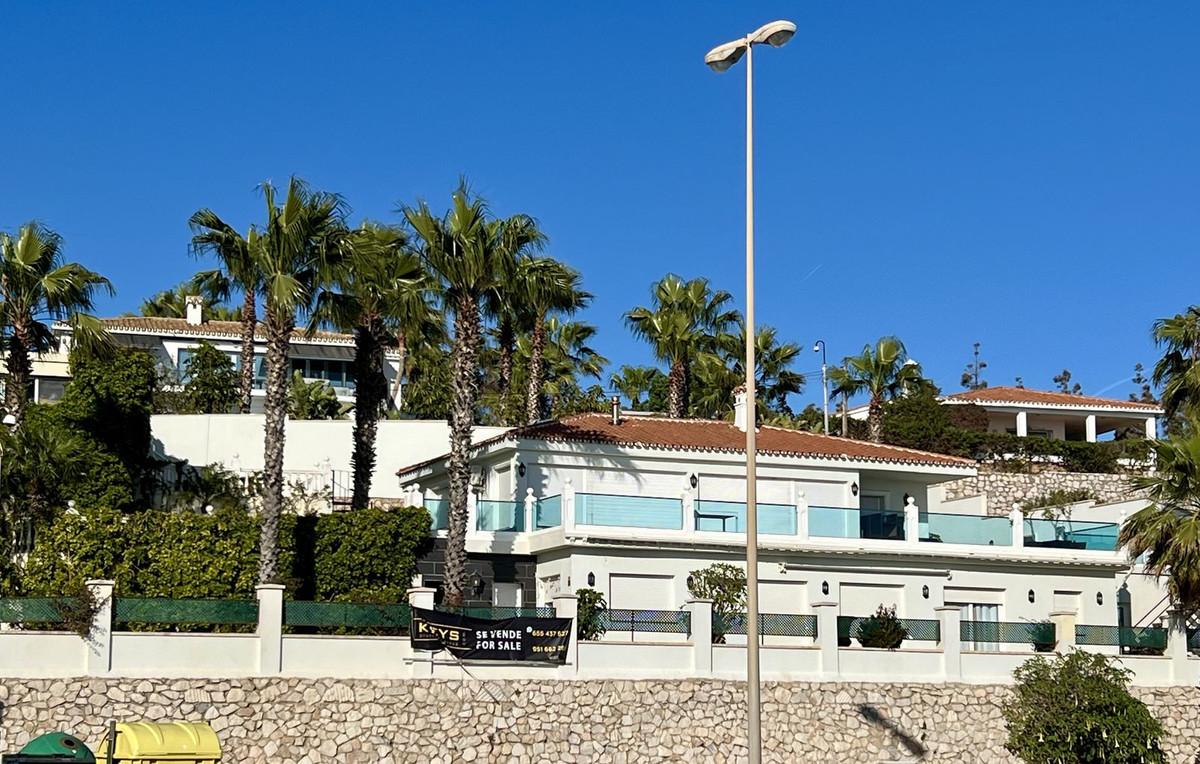 Villa Detached in El Chaparral