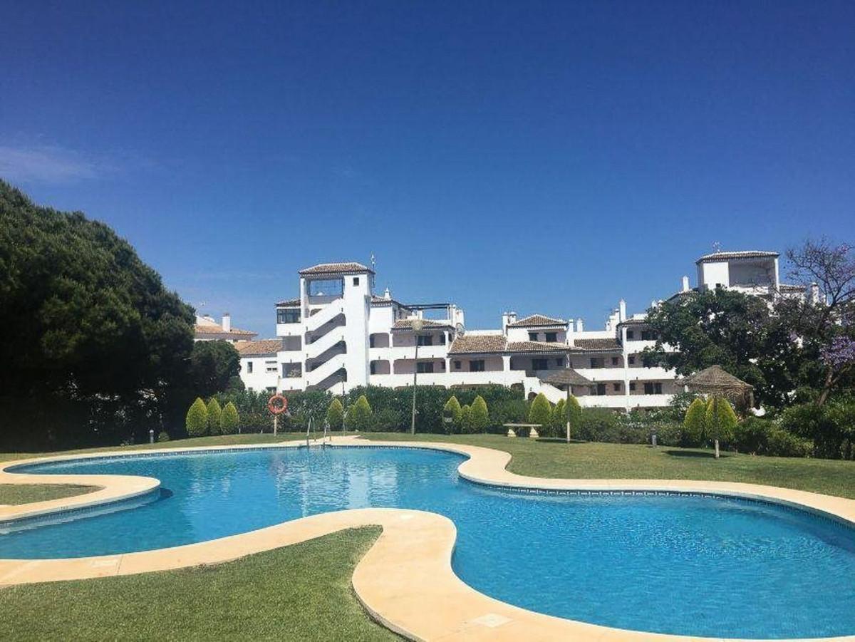 Apartment Ground Floor in Calahonda