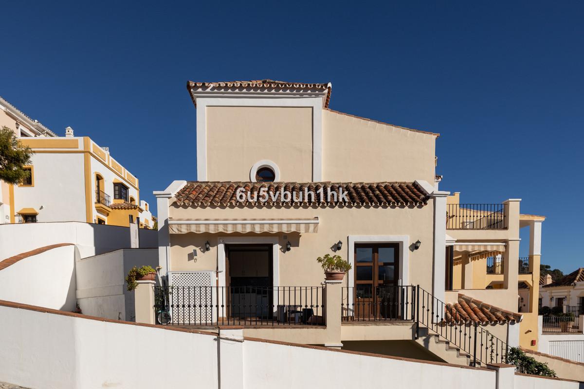 Townhouse Terraced in Benahavís