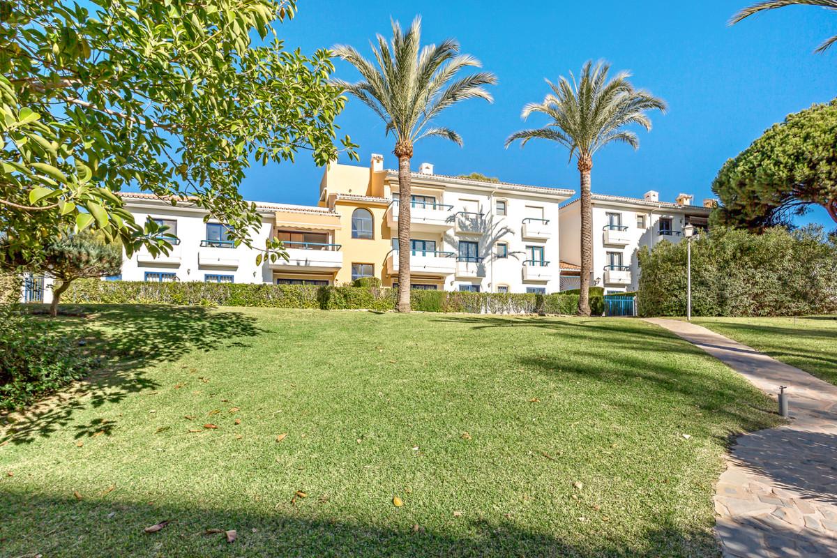 Apartment Ground Floor in Puerto de Cabopino