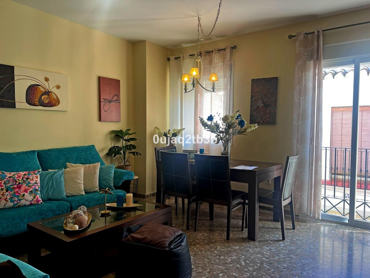 Apartment Middle Floor in Estepona