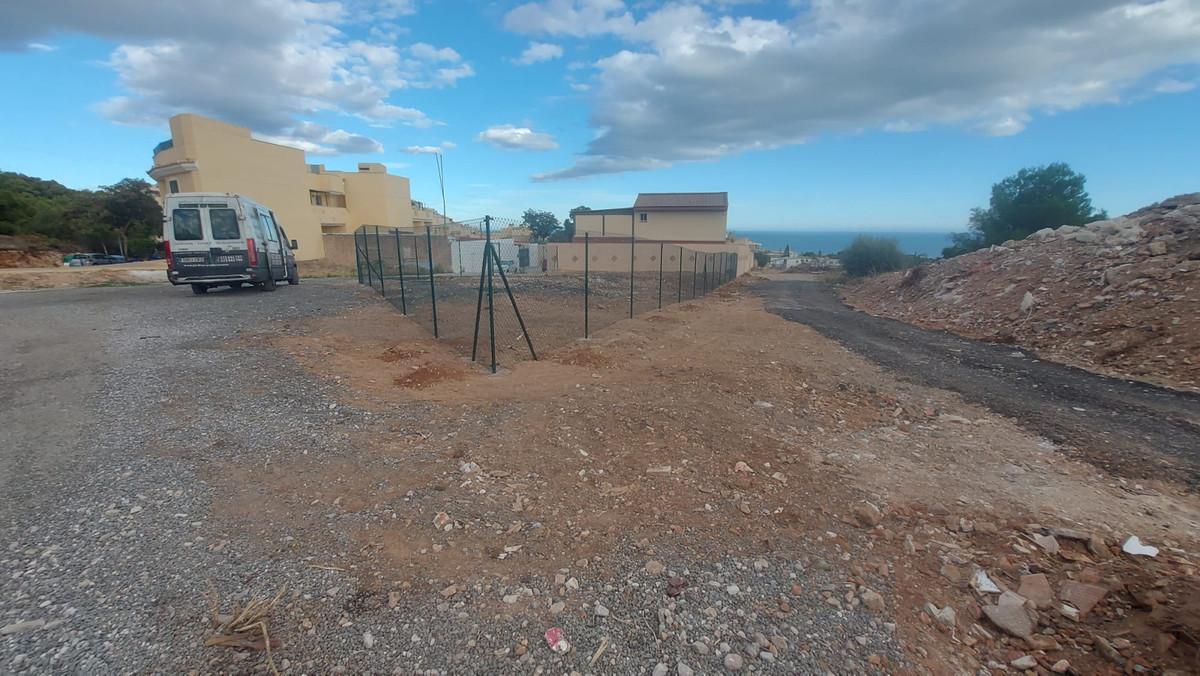 Plot Residential in El Pinillo