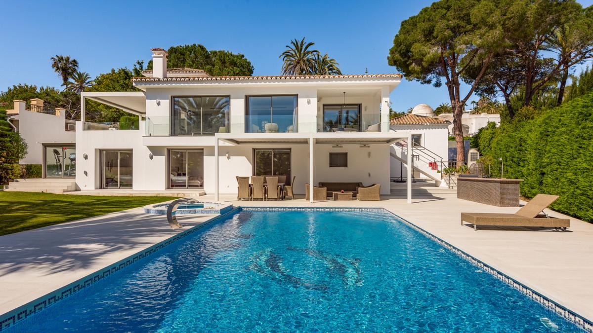 Villa Detached in Marbella