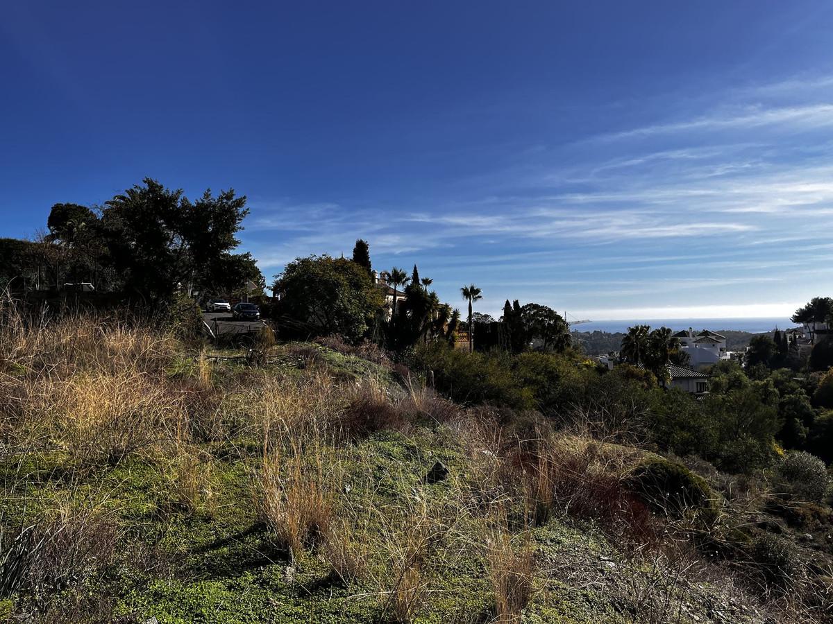 Plot Residential in Benahavís