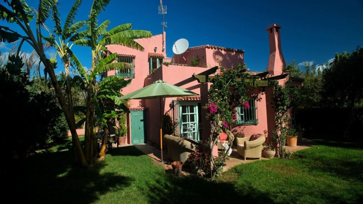 Villa Finca in Estepona