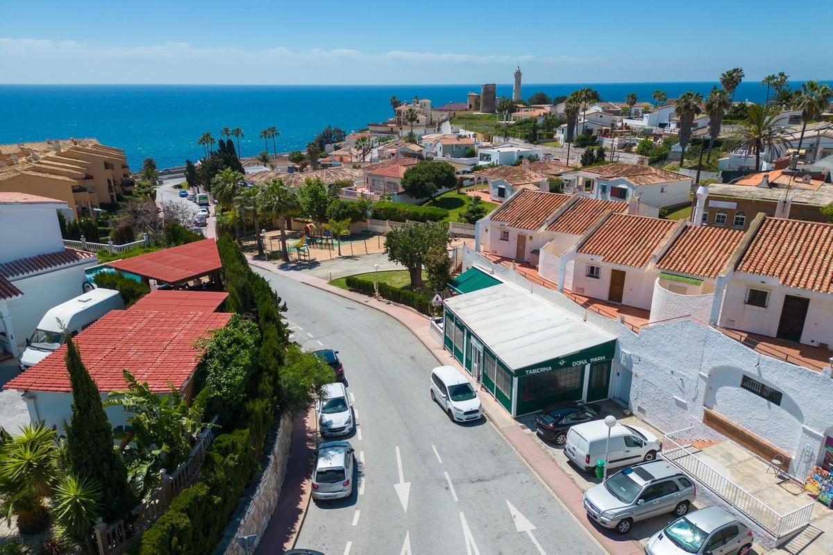 Commercial Restaurant in El Faro