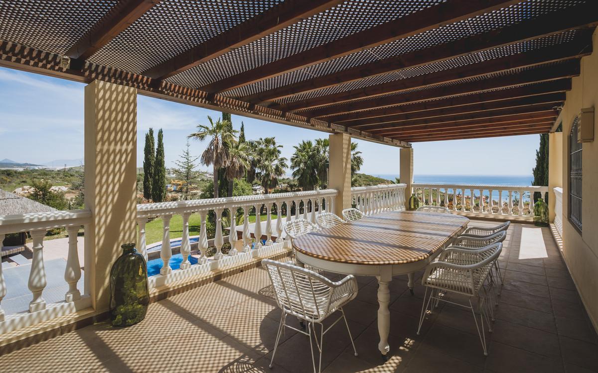 Villa Detached in Estepona