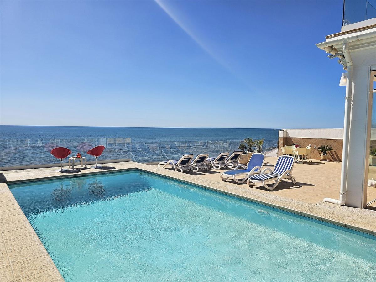 Villa Detached in El Chaparral