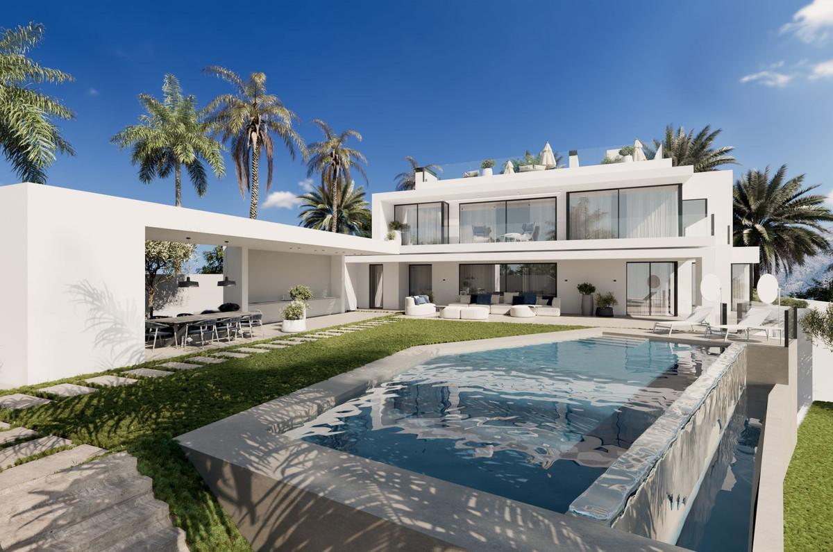 Villa Detached in The Golden Mile